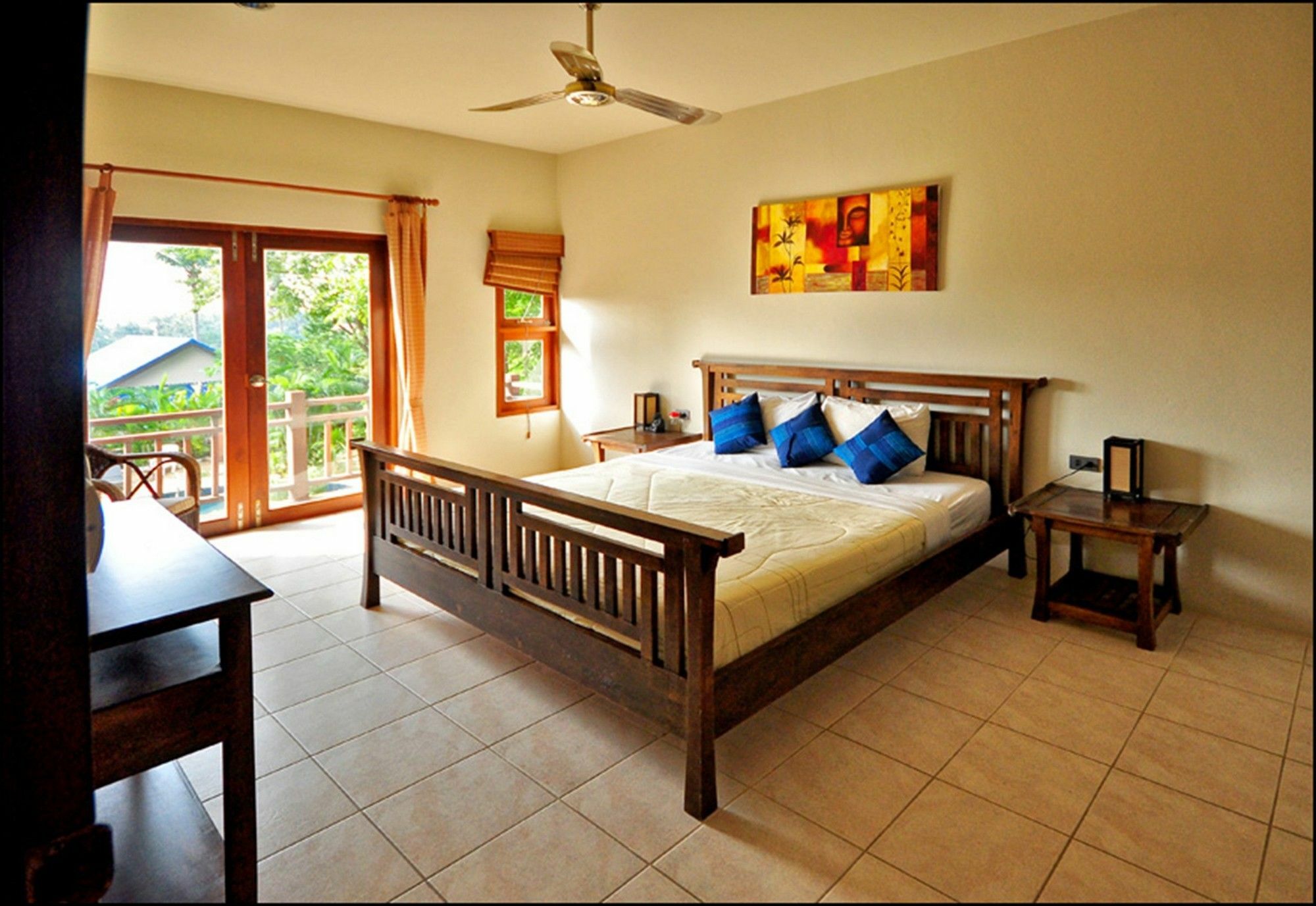 Temple Gardens Villa *
